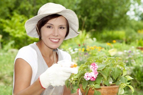 Trusted online payment options for Landscapers Sevenkings services